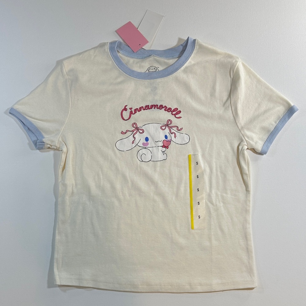 Cinnamoroll by Sanrio T-Shirt NWT Size S